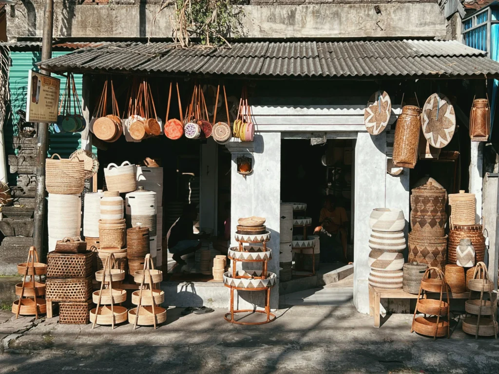Ubud Art Market pusat oleh-oleh Bali 